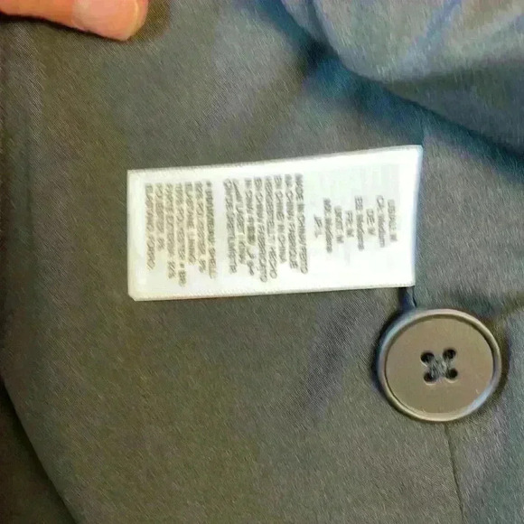 The Drop Women’s NWT black blazer with faux pockets 1 button closure size medium - Picture 8 of 9